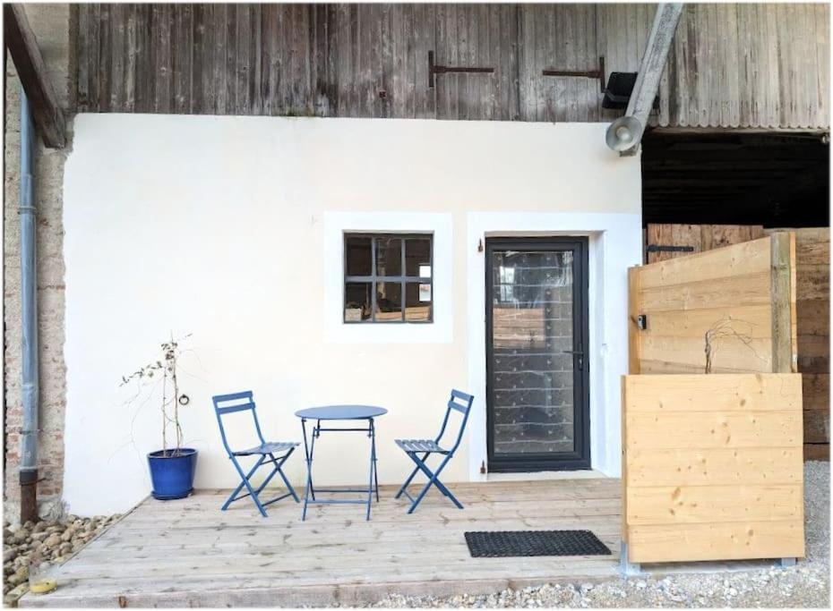 Logement - Studio Independant A Pérouges Exteriér fotografie