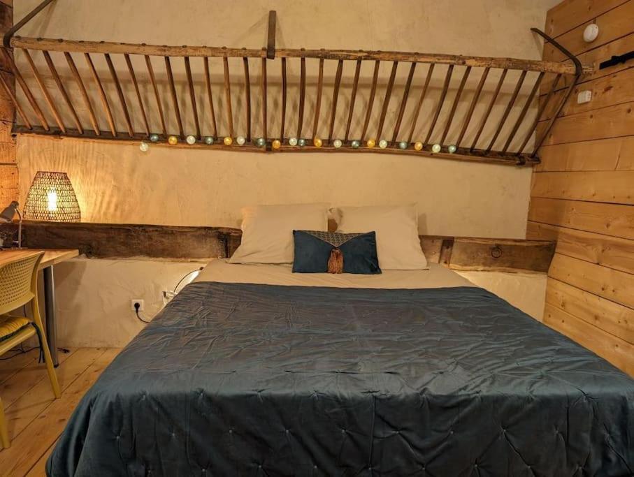 Logement - Studio Independant A Pérouges Exteriér fotografie